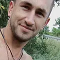 Анатолий из Киева, мне 29, познакомлюсь для на одну ночь
