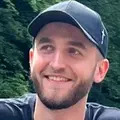 Я Антон, 26, из Василькова, ищу знакомство для регулярного секса