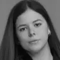 Я Арина, 18, из Тегерана, ищу знакомство для без обязательств