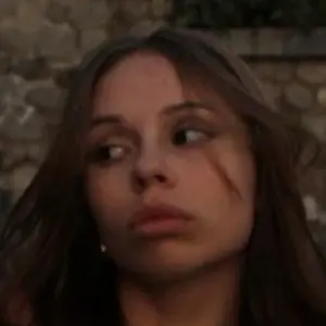 Я Лейла, 18, знакомлюсь для без обязательств в Краснодаре