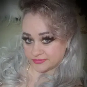 Елена из Таганрога, мне 38, познакомлюсь для секса на одну ночь
