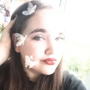 Я Аня, 19, знакомлюсь для приятного времяпровождения в Красноярске