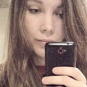 Ангелина из Жашкова, ищу на сайте общение