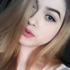 Я Вероника, 19, из Валуек, ищу знакомство для секса на одну ночь