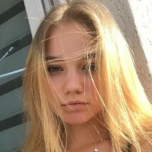 Я Vika, 20, знакомлюсь для дружбы в Николаеве