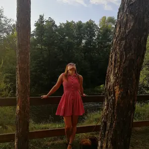 Лина из Бузулука, мне 35, познакомлюсь для дружбы