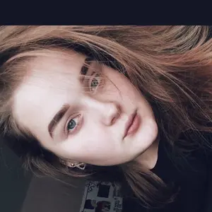 Я Вика, 23, из Урая, ищу знакомство для виртуального секса