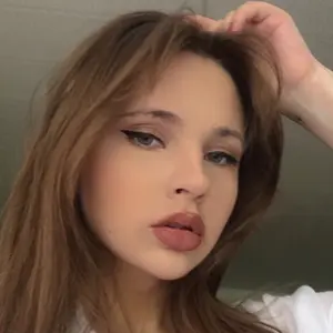 Я Алёна, 18, знакомлюсь для на одну ночь в Иванове