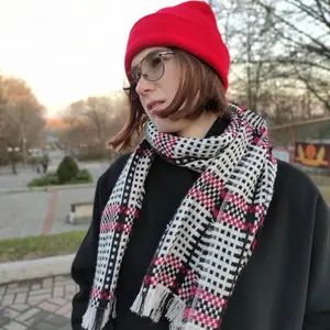 Я Elle, 26, из Мелитополя, ищу знакомство для дружбы