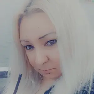 Я Юля, 35, знакомлюсь для постоянных отношений в Донецке