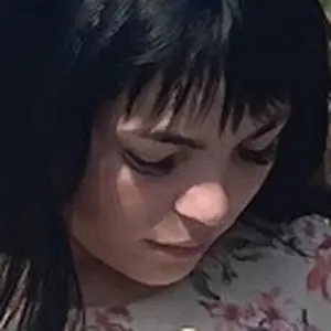 Я Vika, 20, из Калуша, ищу знакомство для регулярного секса