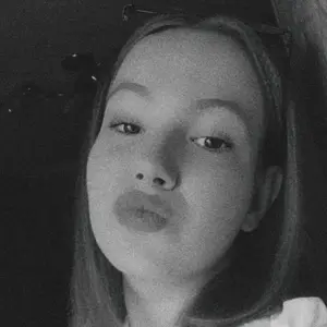 Я Анастасия, 21, из Курчатова, ищу знакомство для постоянных отношений
